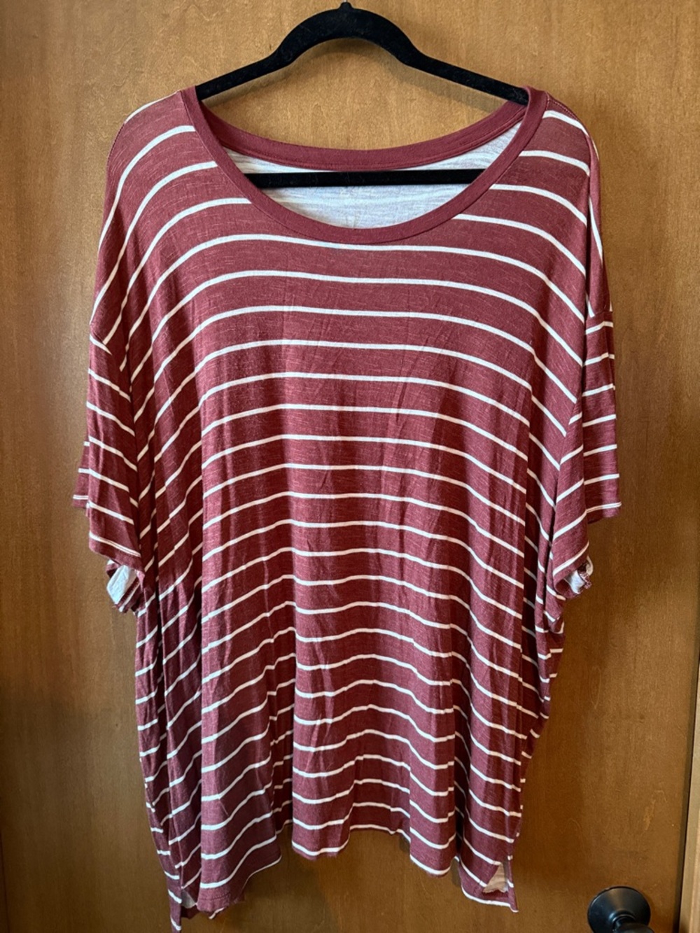 Relaxed Scoop Neck Striped Tee - Rust